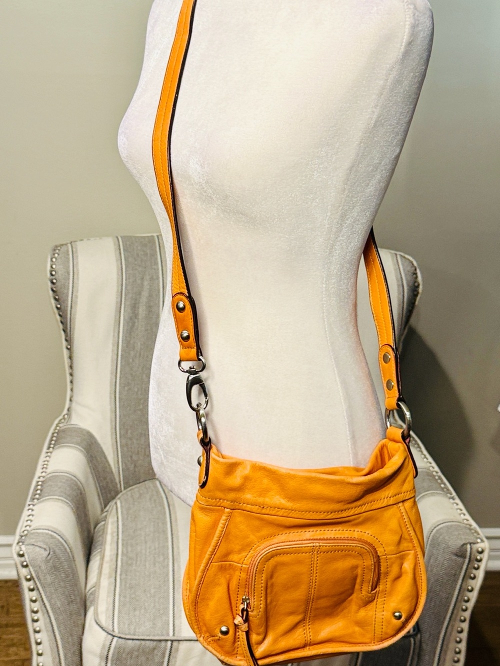 Clarks Leather Orange Leather Crossbody Shoulder Bag